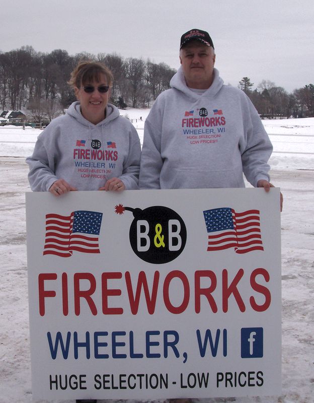 bb fireworks, b&b fireworks, fire works retailer, wheeler, wi, wisconsin, black cat, black scorpion, boomer, boomin bulldog, bright star, brothers, cannon, cutting edge, dominator, enigma, happy family, iron man, legend, mad ox, magnus, mc, miracle, pyro junkie, raccoon, rgs, red rhino, shogun, supreme, top gun, t-sky, winda, wise guy, world class, pyrotechnics, bill utphall, billie jo utphall